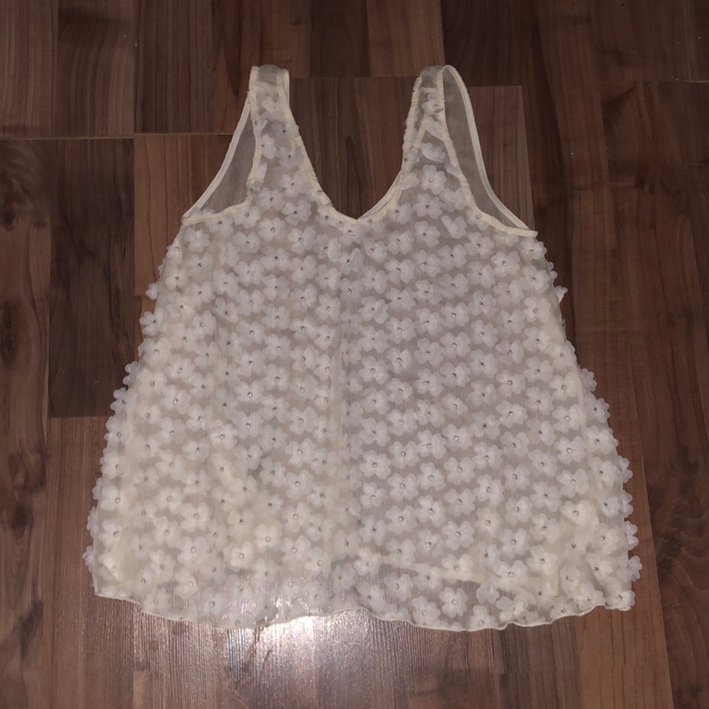 Daisy top
